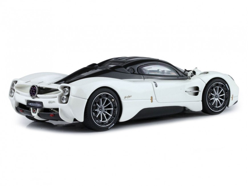 Pagani Utopia BBR Models 1/43...