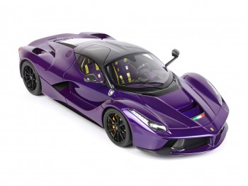 Ferrari LaFerrari BBR Models 1/18 P1867DUBAI Viola Metallizzato con vetrina