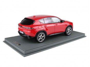 Alfa Romeo Tonale Veloce Plug-In Hybrid BBR Models 1/18 BBRC1856A Alfa Red with display case