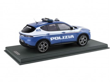 Alfa Romeo Tonale Setup Police BBR Models 1/18 BBRC1856POL with display case
