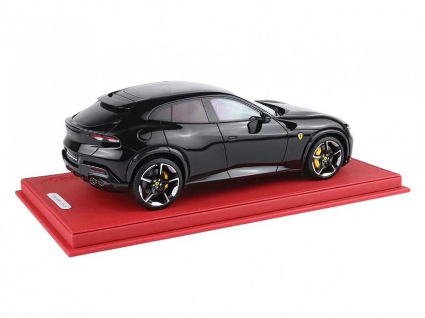 Ferrari Purosangue BBR Models 1/18 P18231P1 Purosangue Noir toit panoramique avec vitrine