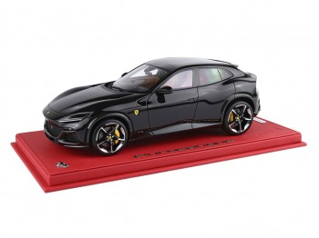 Ferrari Purosangue BBR Models 1/18 P18231P1 Purosangue Noir toit panoramique avec vitrine