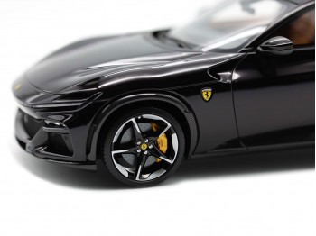 Ferrari Purosangue BBR Models 1/18 P18231P1 Purosangue Noir toit panoramique avec vitrine