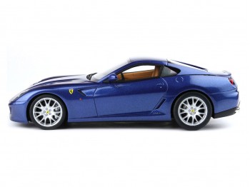 Ferrari 599 GTB Fiorano Boîte de Vitesses Manuelle BBR Models 1/18 BBR1872C Bleu Mirabeu Métallisé avec vitrine
