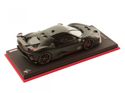 Ferrari SF90 XX Stradale Charles Leclerc MR Collection 1/18 FE041SE3 Noir Mat avec vitrine 2