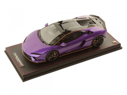 Lamborghini Temerario Alleggerita Package MR Collection 1/18 LAMBO062F Pasiphae Pourpre avec vitrine