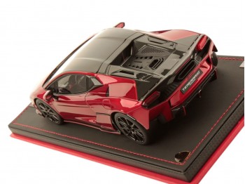 Lamborghini Temerario Alleggerita Package MR Collection 1/18 LAMBO062SE Efesto Rouge avec vitrine