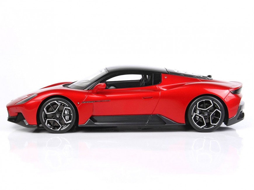Maserati MC20 BBR Models 1/18 P18191C1 Metallic Vincente Red with display case