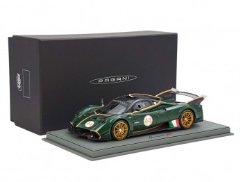 Pagani Huayra R BBR Models 1/18 P18218G Fibre de Carbone Vert Brillant et Vert Émeraude avec vitrine