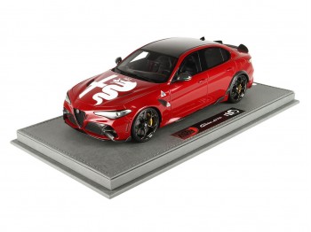 Alfa Romeo Giulia GTA BBR Models 1/18 BBRC1851AR1 Competition Red with display case