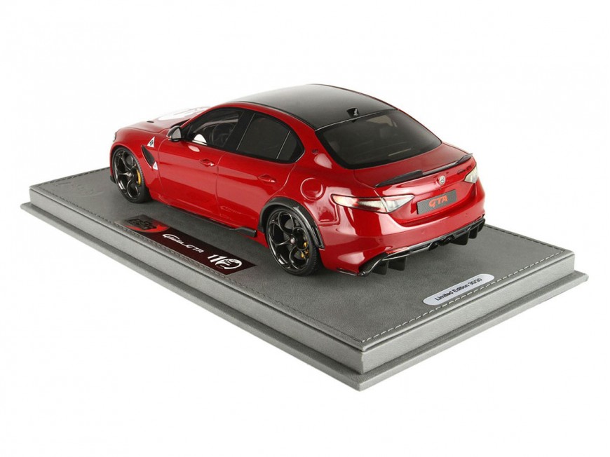 Alfa Romeo Giulia GTA BBR Models 1/18 BBRC1851AR1 Competition Red with display case