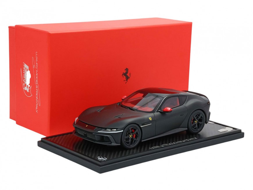 Ferrari 12Cilindri BBR Models 1/18 P18254E Noir Mat toit panoramique avec vitrine
