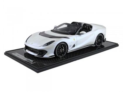 Ferrari 812 Competizione A Charles Leclerc BBR Models 1/12 BBR1224CL Blanc Vague Marine Mat avec vitrine