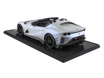 Ferrari 812 Competizione A Charles Leclerc BBR Models 1/12 BBR1224CL Blanc Vague Marine Mat avec vitrine
