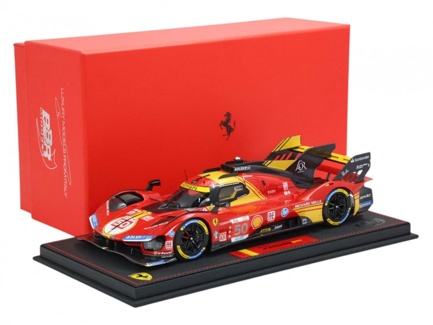 Ferrari 499P Winner Le Mans 2024 Car n.50 BBR Models 1/18 P18252A avec vitrine