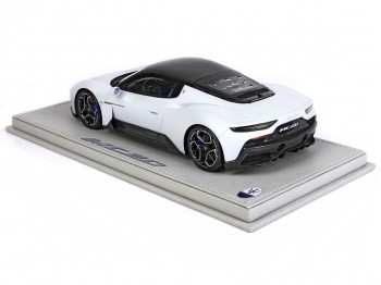 Maserati MC20 BBR Models 1/18 P18191A Bianco Audace con vetrina
