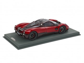 Pagani Utopia BBR Models 1/18 P18223I Dubai Red with display case