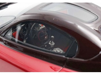 Pagani Utopia BBR Models 1/18 P18223I Dubai Red with display case
