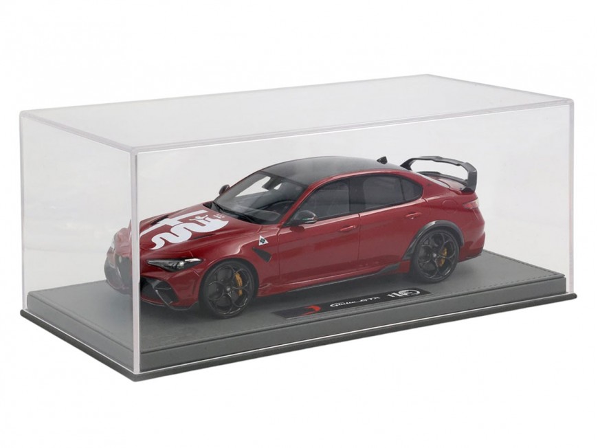 Alfa Romeo Giulia GTA BBR Models 1/18 BBRC1851RCAR-25 Compétition Rouge avec vitrine