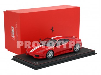 Ferrari 360 Challenge Stradale BBR Models 1/18 P18262A Rouge Corsa avec vitrine