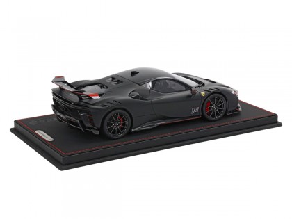 Ferrari SF90 XX Stradale Charles Leclerc BBR Models 1/18 P18237CL Nero Opaco con vetrina 2