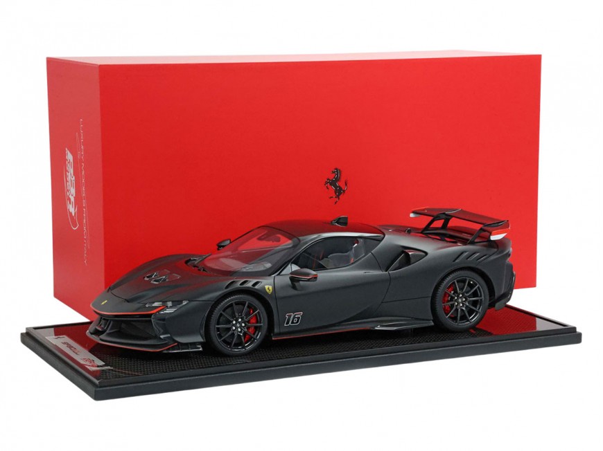 Ferrari SF90 XX Stradale Charles Leclerc BBR Models 1/12 BBR1220CL Noir Mat avec vitrine