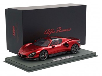 Alfa Romeo 33 Stradale BBR Models 1/18 P18264A Rouge Villa D'Este avec vitrine