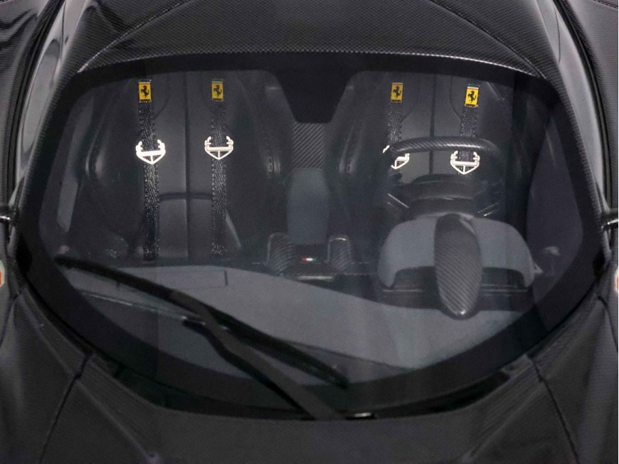 Ferrari LaFerrari BBR Models 1/12 BBR1222FC-25 Carbon Fiber with display case