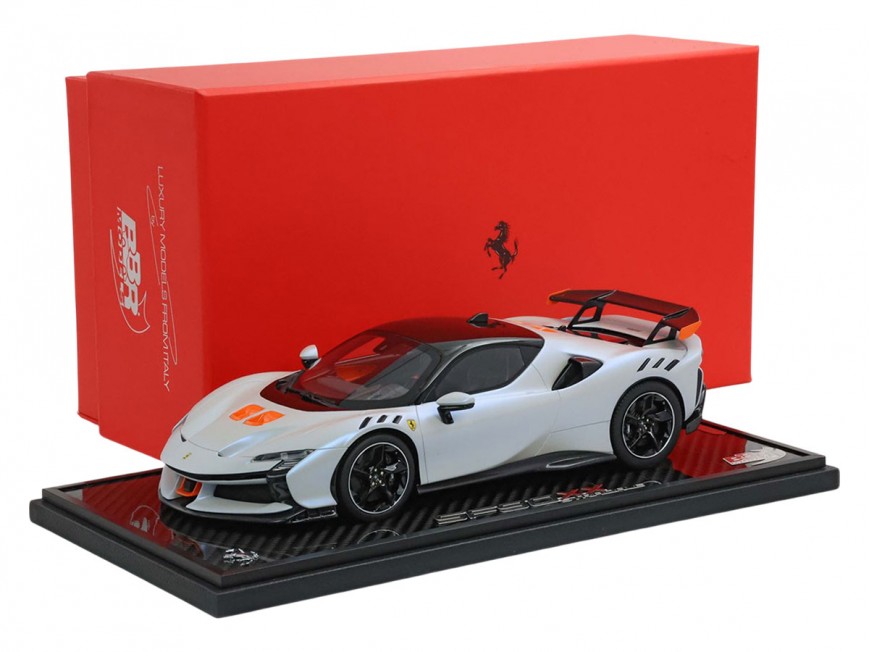Ferrari SF90 XX Stradale BBR Models 1/18 P18237OMST1 Sea Wave with display case