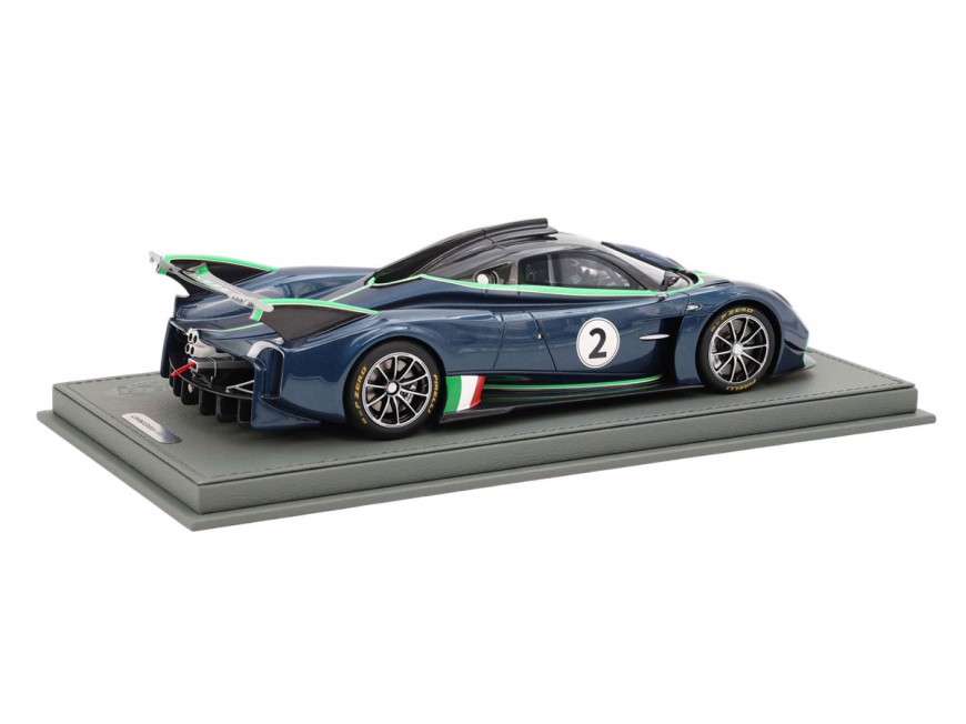 Pagani Huayra R BBR Models 1/18 P18218I Fibre de Carbone Bleu Danube avec vitrine