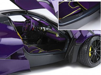 Ferrari LaFerrari die-cast BBR Models 1/18 BBR182237DIE Dubai Violet Tailor Made avec vitrine