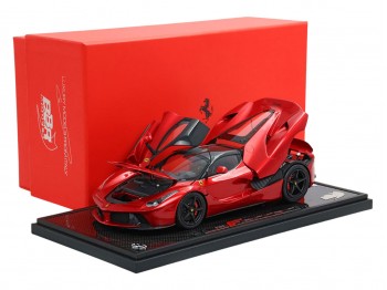 Ferrari LaFerrari die-cast BBR Models 1/18 BBR182240B F1 Rouge 2007 avec vitrine