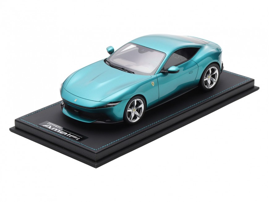 Ferrari Amalfi MR Collection 1/18 FE046A Costiera Green with display case