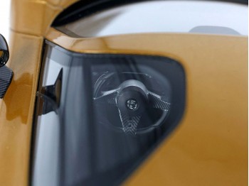 Alfa Romeo 33 Stradale BBR Models 1/18 P18264E Ocre avec vitrine