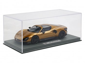 Alfa Romeo 33 Stradale BBR Models 1/18 P18264E Ocre avec vitrine