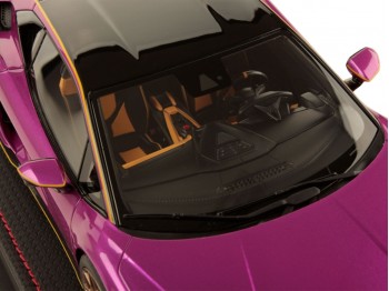 Lamborghini Temerario Alleggerita Package MR Collection 1/18 LAMBO062SE3 Bast Pourpre avec vitrine