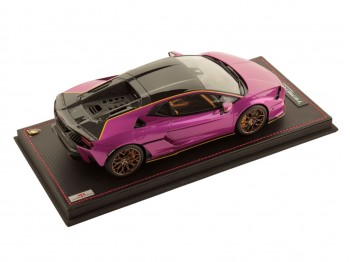 Lamborghini Temerario Alleggerita Package MR Collection 1/18 LAMBO062SE3 Bast Pourpre avec vitrine