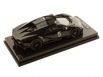 Bugatti Chiron Super Sport MR Collection 1/18 BUG012D Nocturne avec vitrine