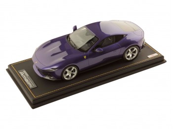 Ferrari Amalfi MR Collection 1/18 FE046SE2 Violet Dino avec vitrine
