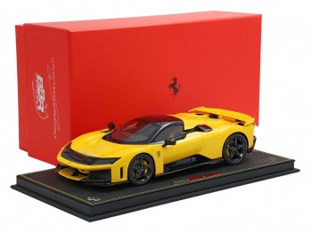 Ferrari F80 BBR Models 1/18 P18253B1 Three-Layer Yellow with display case
