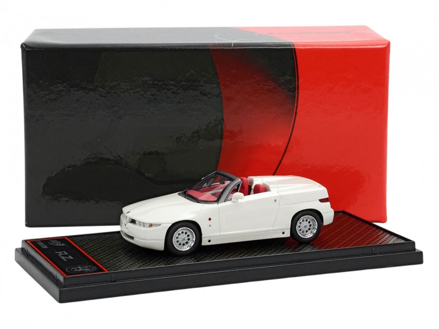 Alfa Romeo RZ Roadster BBR Models 1/43 BBRC311E Pearl White
