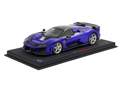 Ferrari F80 BBR Models 1/18 P18253D Blu Elettrico con vetrina