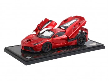 Ferrari LaFerrari die-cast BBR Models 1/18 BBR182240A F1 Rouge 2007 avec vitrine