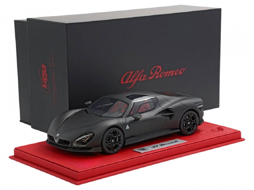 Alfa Romeo 33 Stradale BBR Models 1/18 P18264F Fibre de Carbone Mat avec vitrine