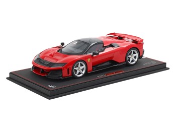 Ferrari F80 BBR Models 1/18 P18253A Rouge de Course 322 avec vitrine