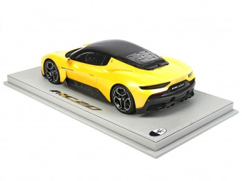 Maserati MC20 BBR Models 1/18 P18191D Metallic Genio Yellow with display case