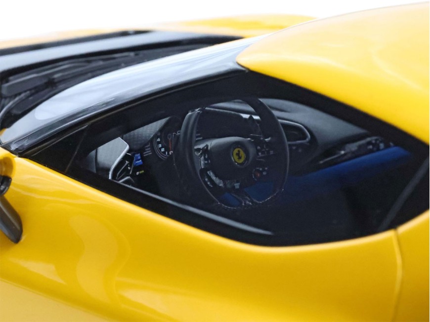 Ferrari 296 Speciale BBR Models 1/18 P18269D Jaune Trois Couches avec vitrine