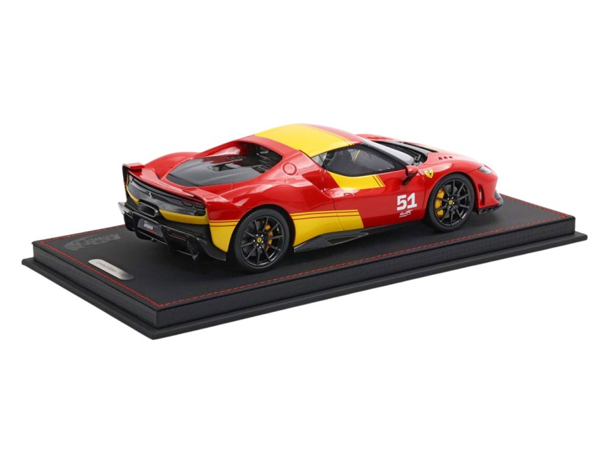 Ferrari 296 Speciale BBR Models 1/18 P18269LM Livrée de Course 2024 499P N°51 avec vitrine