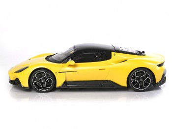 Maserati MC20 BBR Models 1/18 P18191D Metallic Genio Yellow with display case
