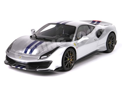 Ferrari 488 Pista die-cast apribile BBR Models 1/18 HE180055BDIE Argento Nurburgring con vetrina